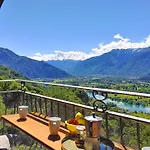 Апартаменты Panorama Lorenzo Джера-Ларио